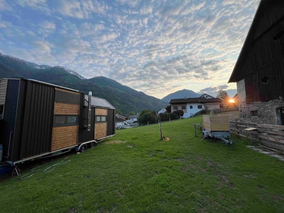 Tiny House Naehe Millstaettersee Gemuetlich & Autark Oberkolbnitz Eksteriør bilde